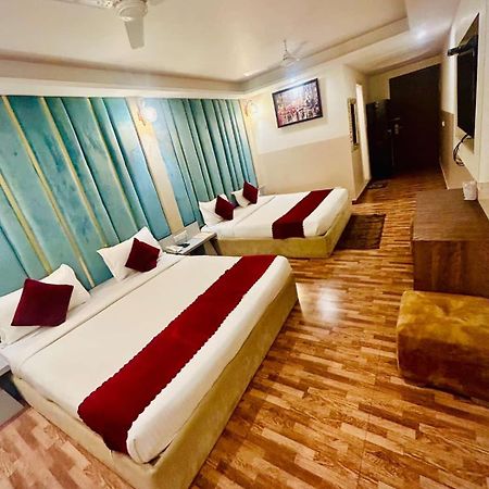 Hotel Airport City Нью-Дели Экстерьер фото